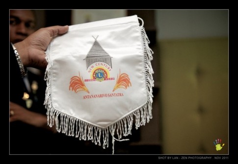 Fanion Lions Club Santatra