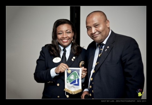 Reception du Fanion du Lions Club Tsara Tanana, Le Gouverneur et le President LC Tsara Tanana