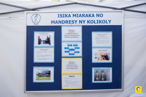 2016.12.09-CSI-Bianco-2016-043